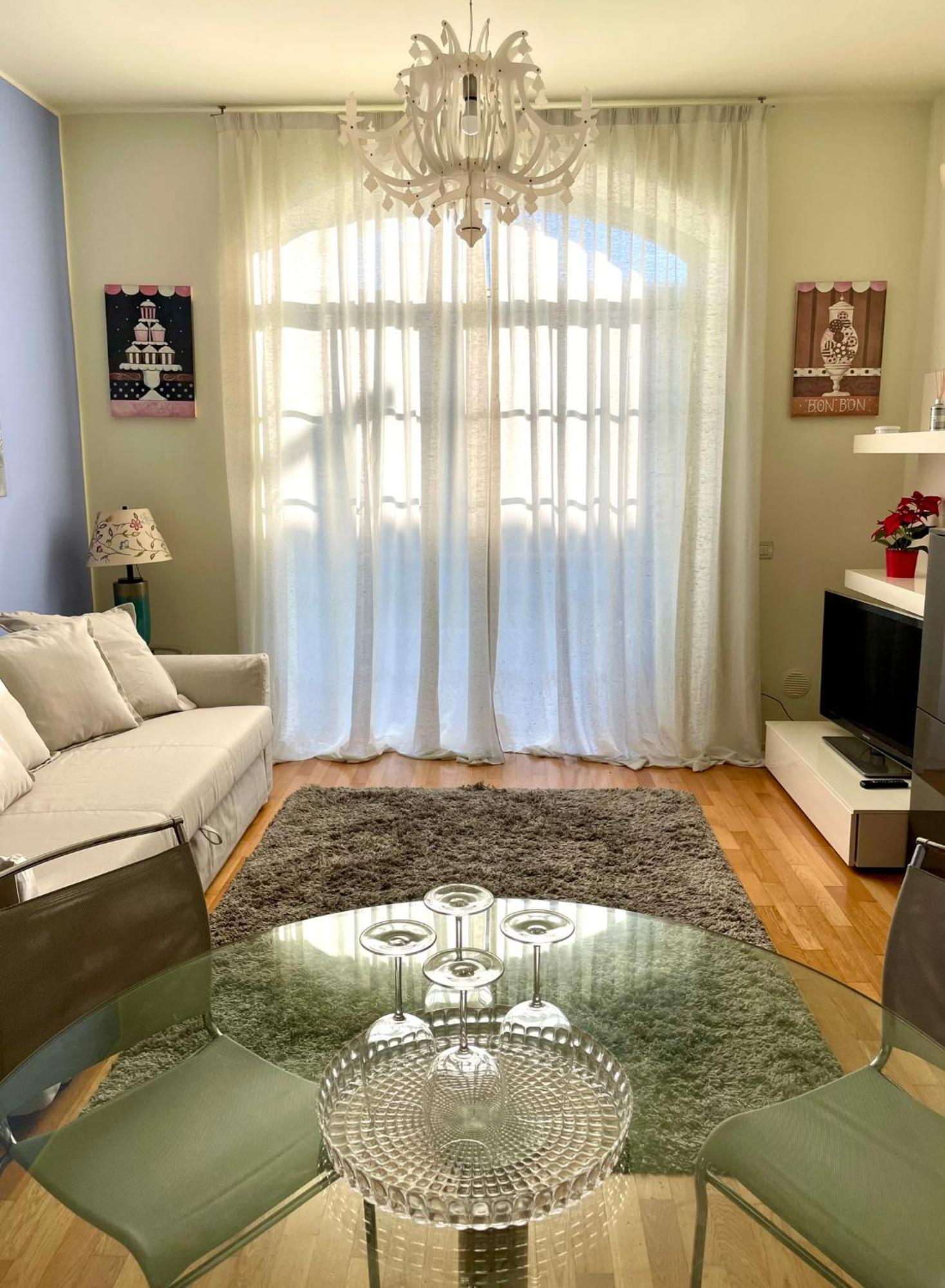 Luxury Four-Room Apartment In Monza Centro - 2 Min Walk To Train Station Eksteriør bilde